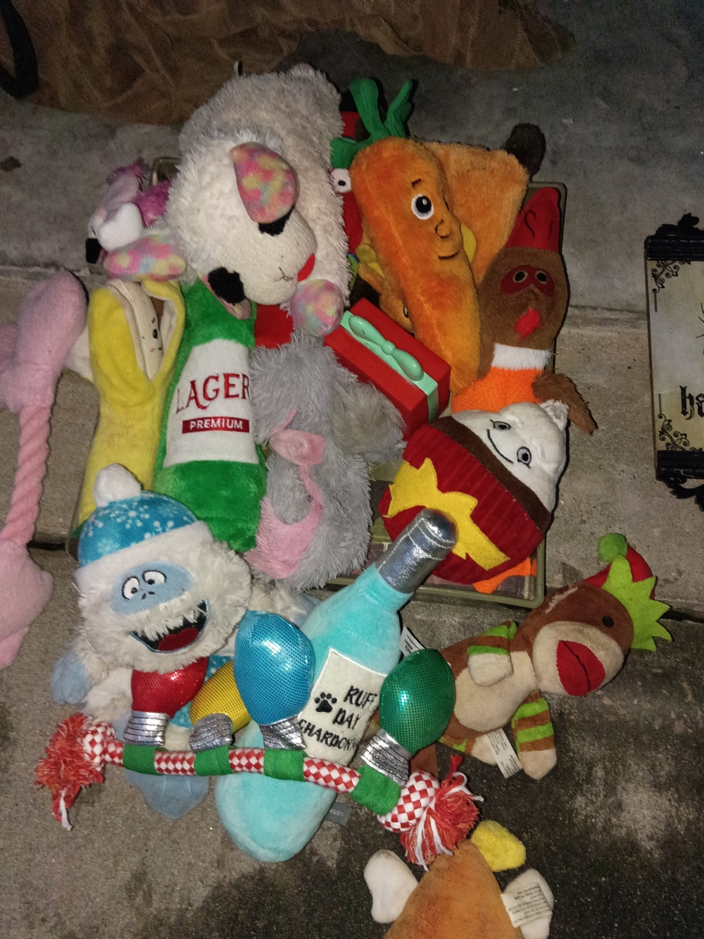 Plush Playfood & Character Dog Toy Bundle - Multicolor
